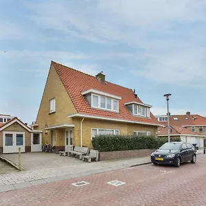  Apartment House